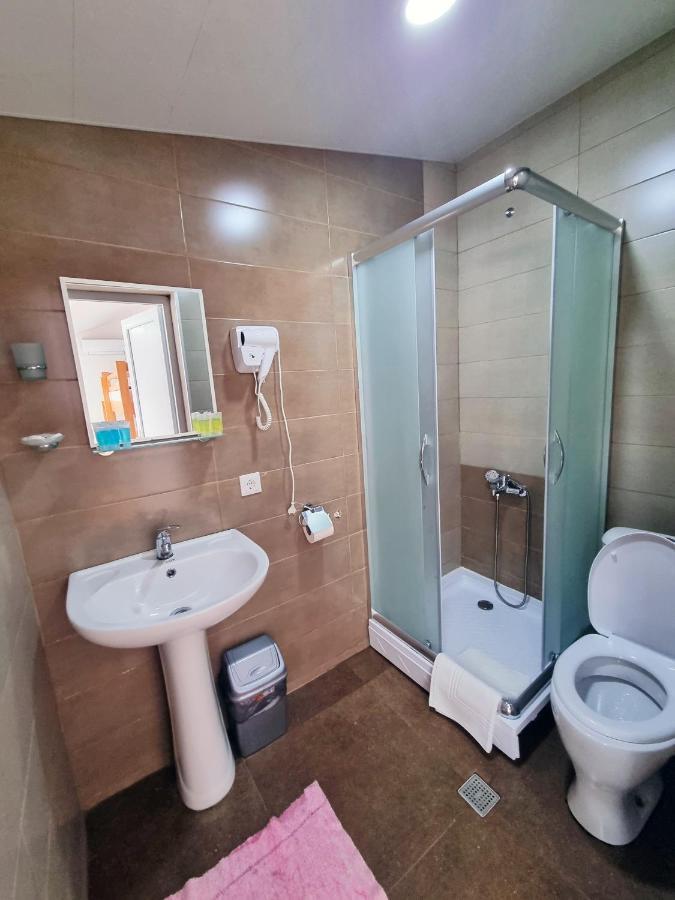 Gina Shekvetili Hotel Buitenkant foto